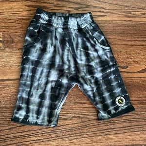 Tiny whales boys shorts